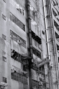 黑白工業(yè)建筑