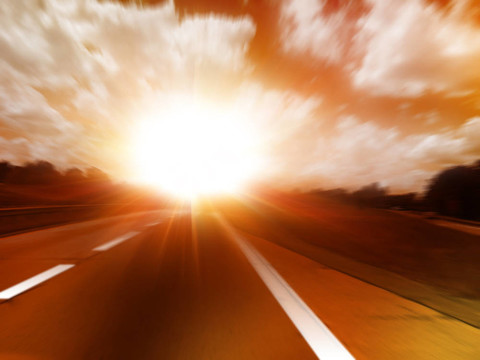 空蕩蕩的公路