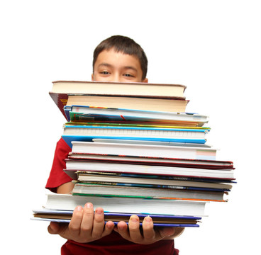 亞洲男孩與堆棧的書籍