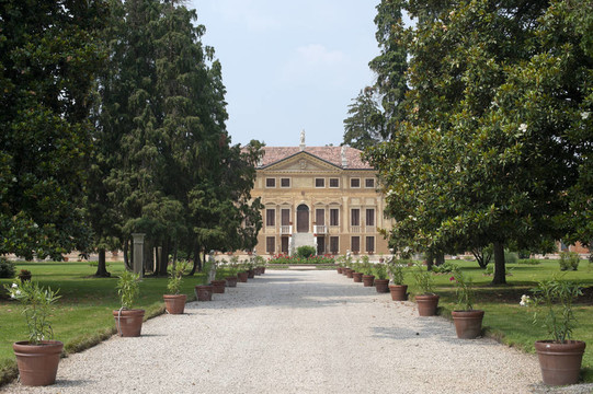 sovizzo（維琴察；威內(nèi)托大區(qū)；意大利）；Villa Curti和英國(guó)的花園（1488）