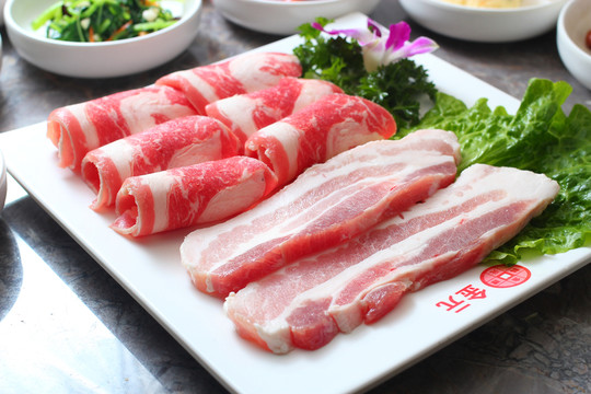 五花肉肥牛