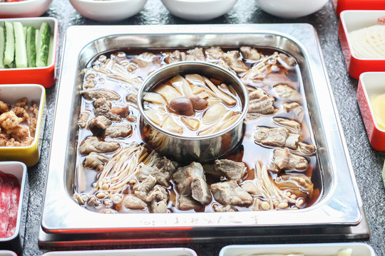 冷鍋排骨