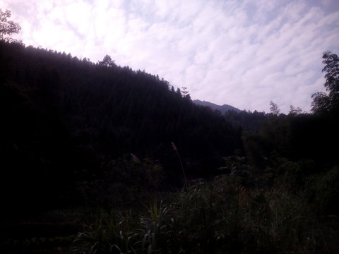 大山天空