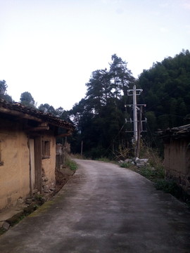 鄉(xiāng)間公路