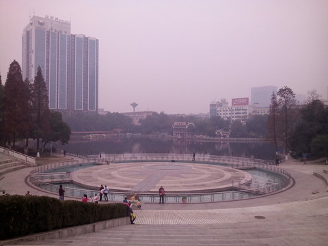 廣場(chǎng)全景