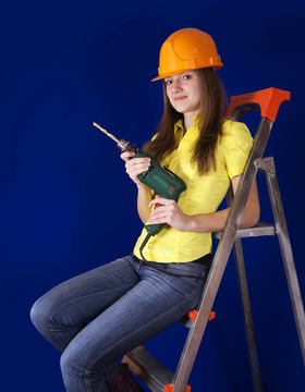 帶鉆女職工