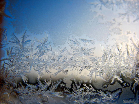 冬窗雪紋