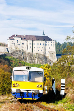 Cesky Sternberk Castle和發(fā)動機托架；捷克共和國