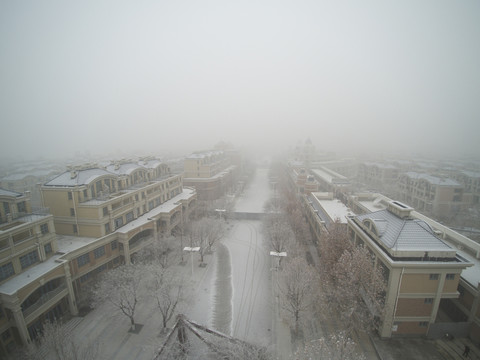 2017年第一場(chǎng)雪和霧霾