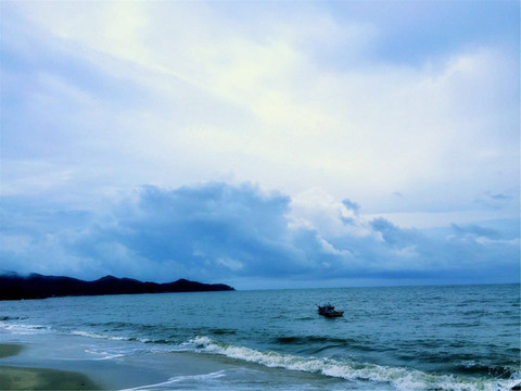 小船與海