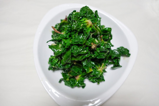 涼拌菠菜