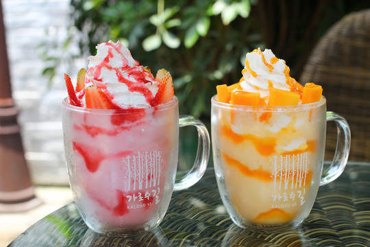 芒果杯 草莓杯