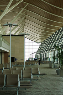 上海浦東機(jī)場(chǎng)T2航站樓