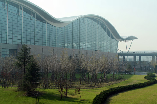 上海浦東機(jī)場(chǎng) 2號(hào)航站樓