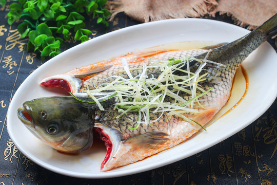 清蒸鯇魚