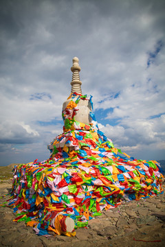 白塔經(jīng)幡