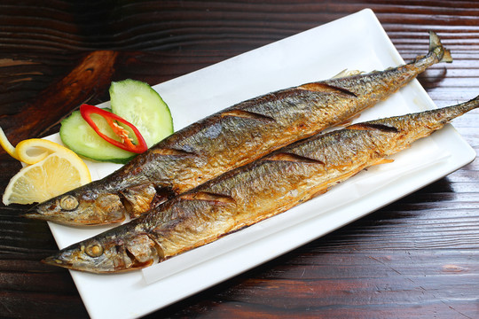 秋刀魚(yú)