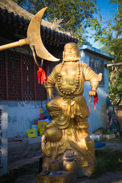 雕塑魯智深