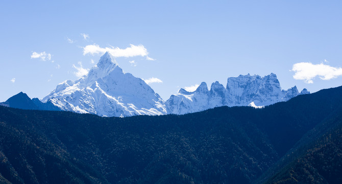 梅里雪山