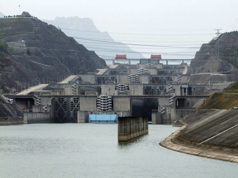 三在中國三峽大壩