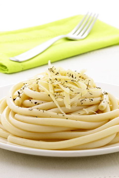 美味的意大利Bucatini