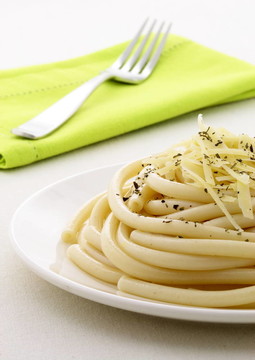 美味的意大利Bucatini