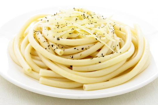 美味的意大利Bucatini