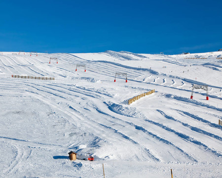 法國阿爾卑斯山滑雪場