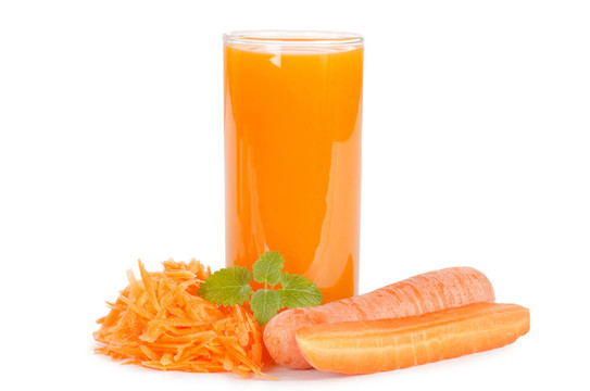 玻璃與carrot juice