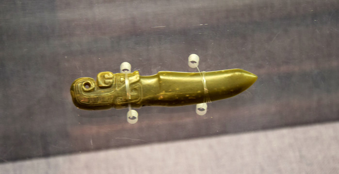 古代玉戈文物展示圖片