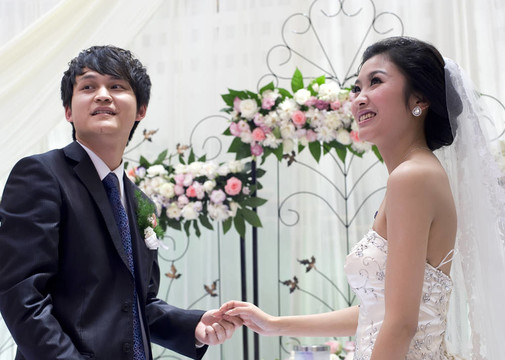 新婚夫婦
