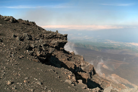 從埃特納火山海鎮(zhèn)下觀；西西里島；意大利