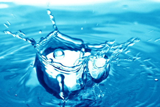 水濺