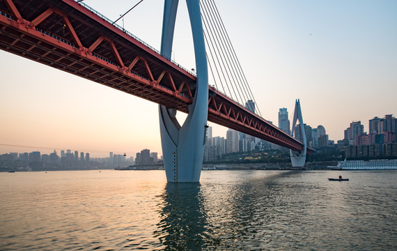 重慶東水門(mén)大橋