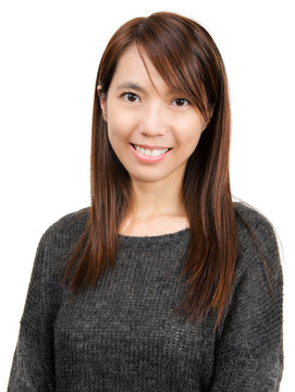 年輕的亞洲女性