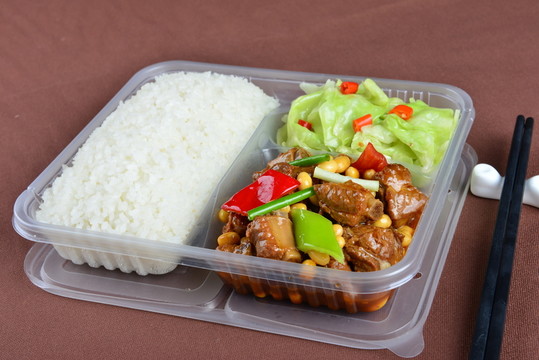 紅燒排骨飯