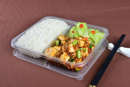 紅燒豆腐飯