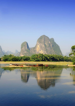 在陽朔桂林美麗的喀斯特景觀；中國