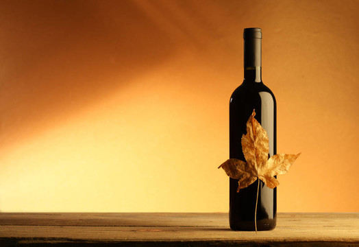 酒紅瓶