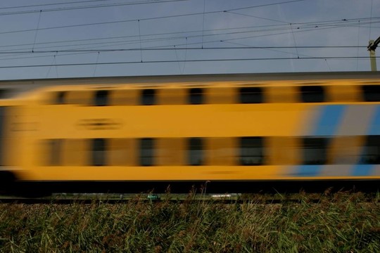 經(jīng)過的火車