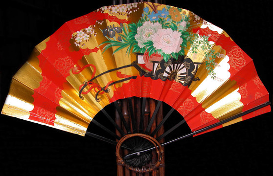 紅色的日本粉絲