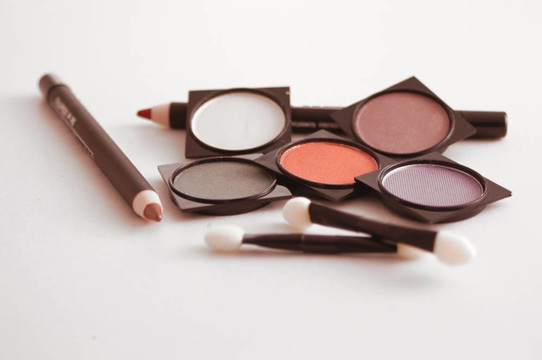 cosmetics1295