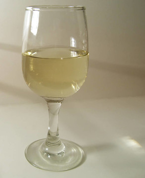 白葡萄酒