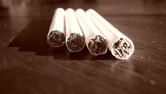 4支香煙