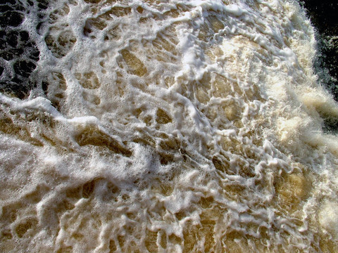 水濺