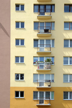 Windows和balconie
