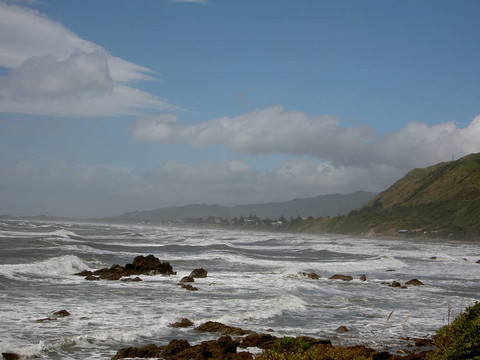 暴風(fēng)雨的海岸