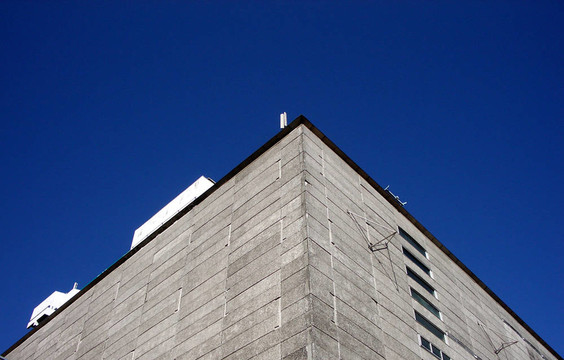在依爾福德建設(shè)