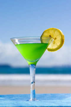 海灘上的酒精
