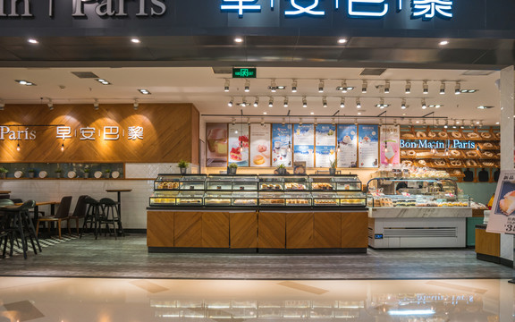 面包店內(nèi)景